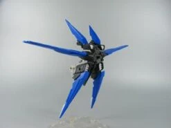 Bandai EffectsWings MG 1/100 Gundam Astray Blue Frame Flight Unit