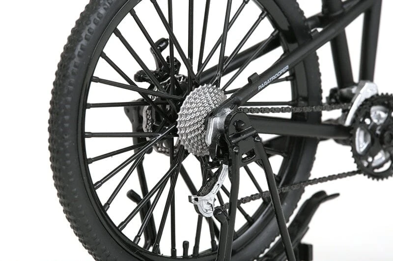 TomyTec Little Armory 1/12 LM004 Montague Paratrooper Pro Folding MTB Bike 18 TomyTec Little Armory 1/12 LM004 Montague Paratrooper Pro Folding MTB Bike - Image 16