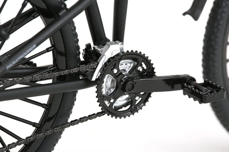 TomyTec Little Armory 1/12 LM004 Montague Paratrooper Pro Folding MTB Bike 8 TomyTec Little Armory 1/12 LM004 Montague Paratrooper Pro Folding MTB Bike - Image 6